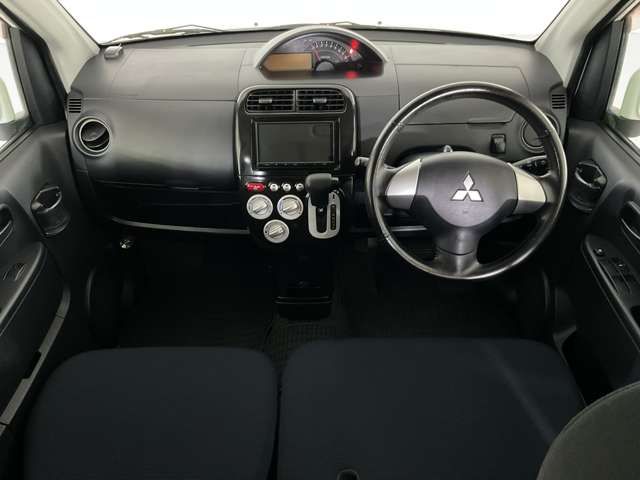 MITSUBISHI eK SPORT 2011