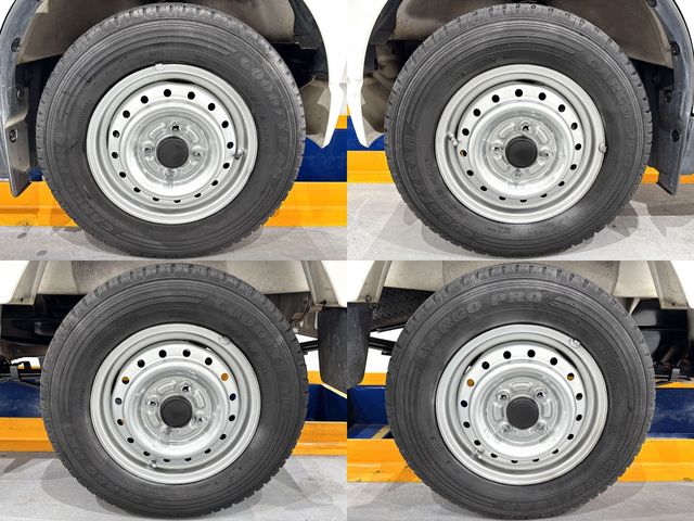 SUZUKI CARRY truck 4WD 2005