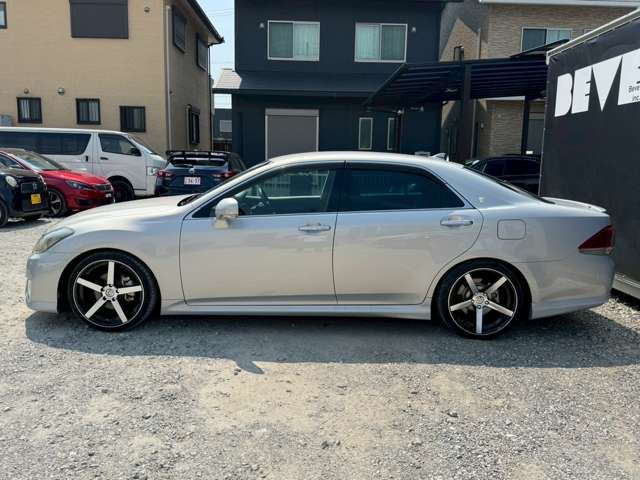 TOYOTA CROWN sedan 2010