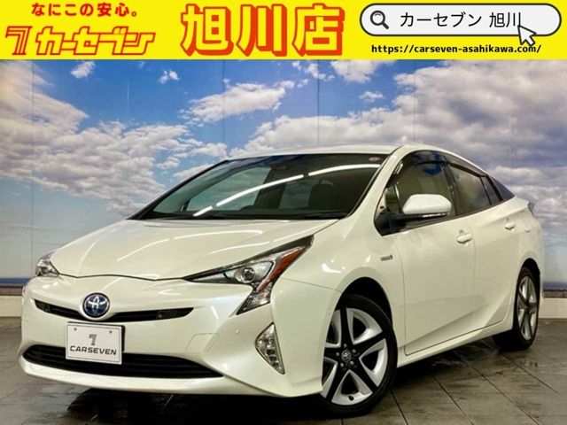 TOYOTA PRIUS 4WD 2018