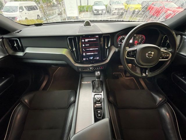 VOLVO VOLVO XC60 2018