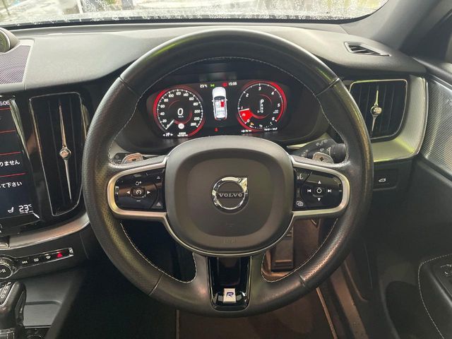 VOLVO VOLVO XC60 2018