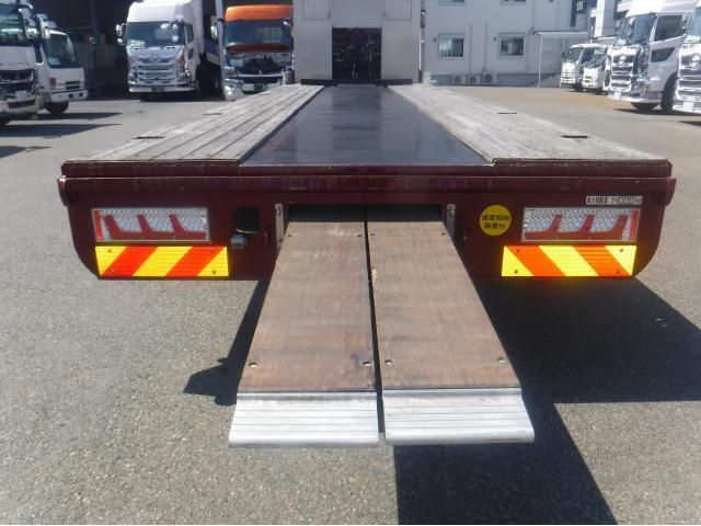 MITSUBISHI FUSOU SUPER GREAT 2023