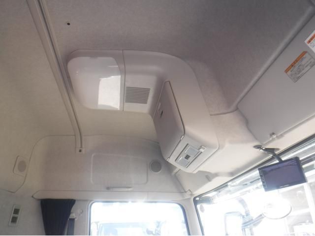 MITSUBISHI FUSOU SUPER GREAT 2023