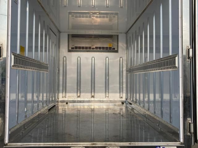 MITSUBISHI CANTER 2023