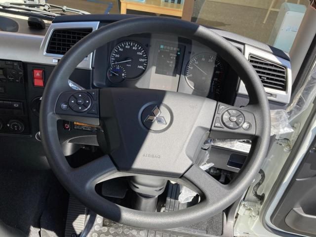 MITSUBISHI FUSOU FIGHTER 2024