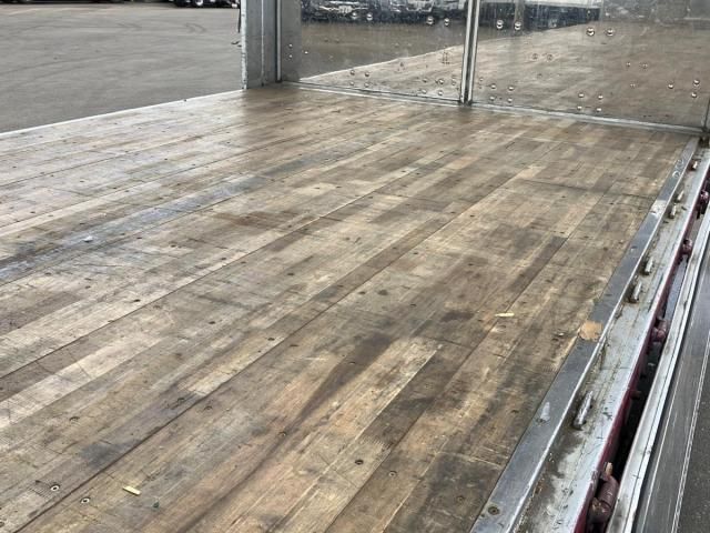 MITSUBISHI FUSOU SUPER GREAT 2019