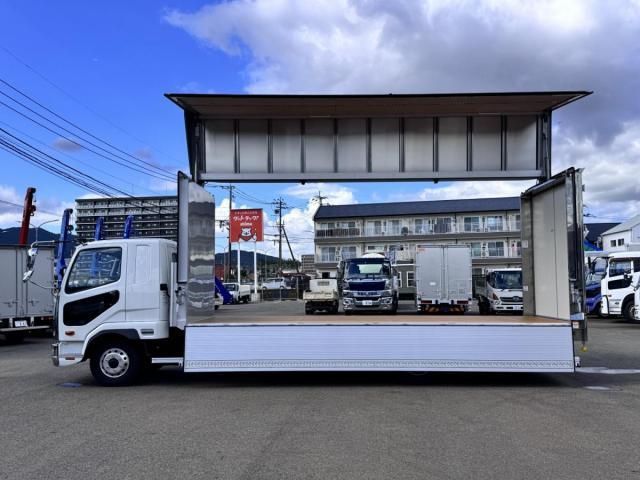 MITSUBISHI FUSOU FIGHTER 2025