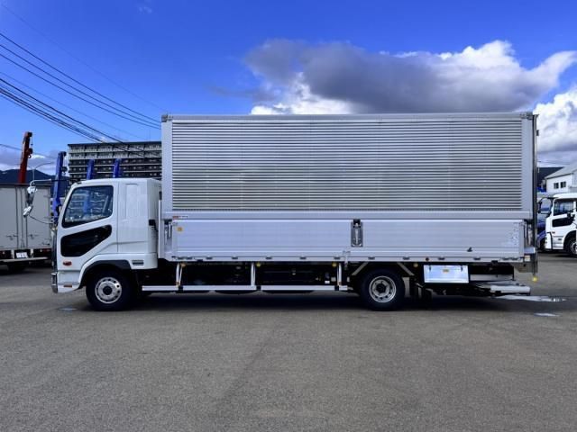 MITSUBISHI FUSOU FIGHTER 2025