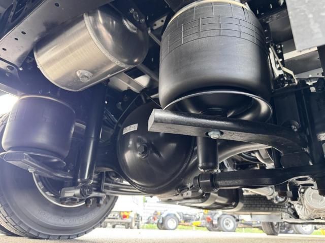 MITSUBISHI FUSOU FIGHTER 2025