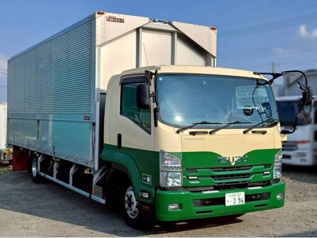 ISUZU FORWARD 2017
