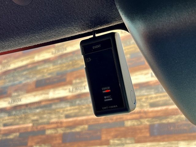 TOYOTA PIXIS MEGA 2020