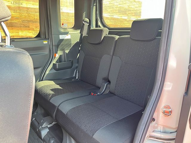 TOYOTA PIXIS MEGA 2020