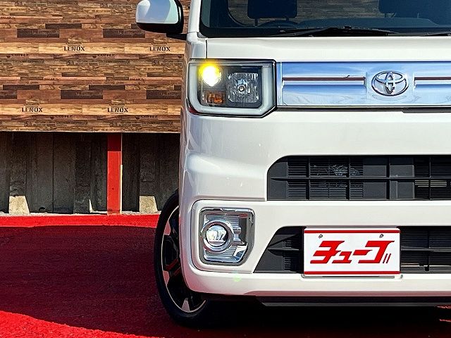 TOYOTA PIXIS MEGA 2020