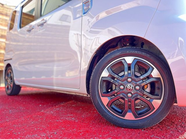 TOYOTA PIXIS MEGA 2020