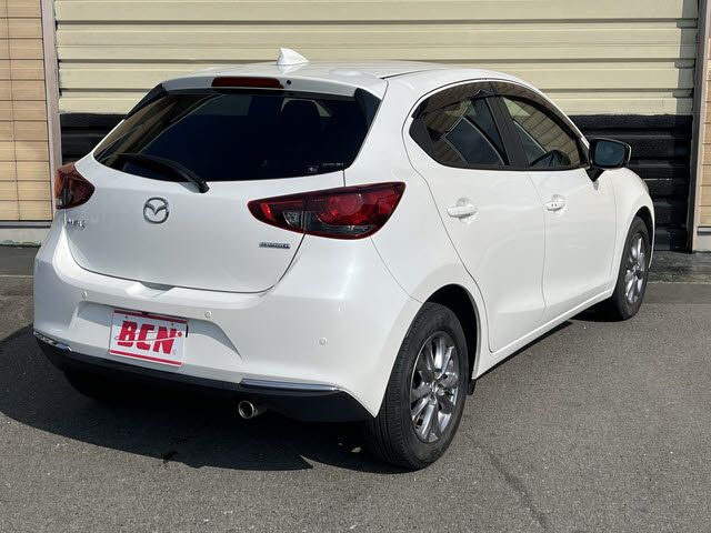 MAZDA MAZDA2 2020