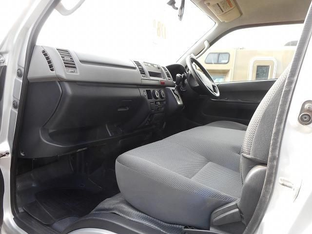 TOYOTA HIACE van 4WD 2014