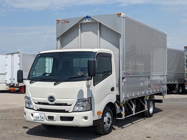 HINO DUTRO 2024