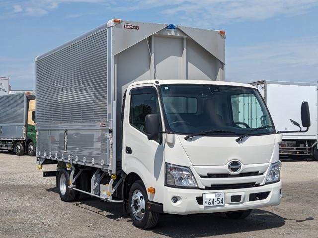 HINO DUTRO 2024