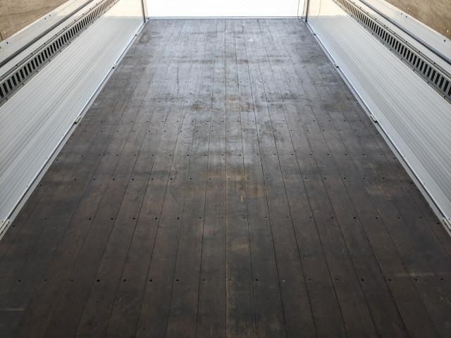 MITSUBISHI FUSOU FIGHTER 2023