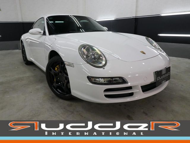 PORSCHE PORSCHE 911 2005