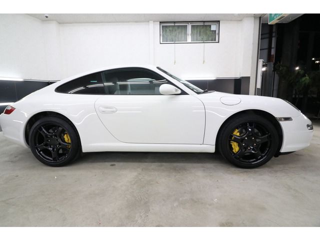 PORSCHE PORSCHE 911 2005