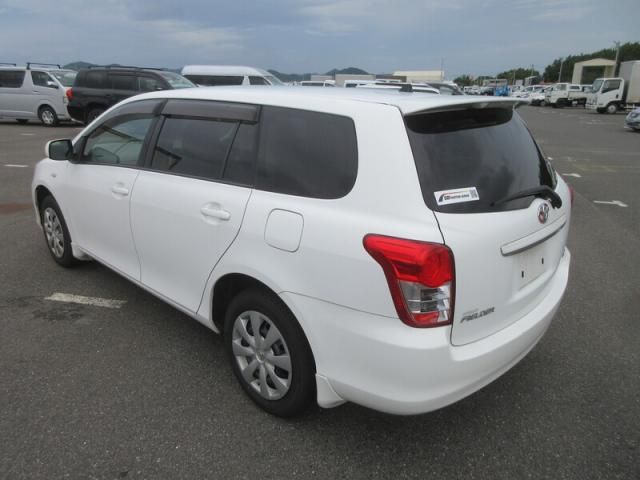 TOYOTA COROLLA FIELDER 2011