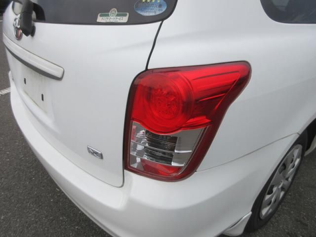 TOYOTA COROLLA FIELDER 2011