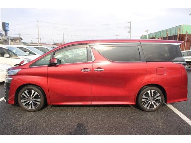 TOYOTA VELLFIRE 2020