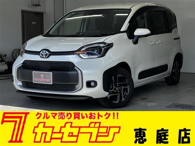TOYOTA SIENTA HYBRID 2023