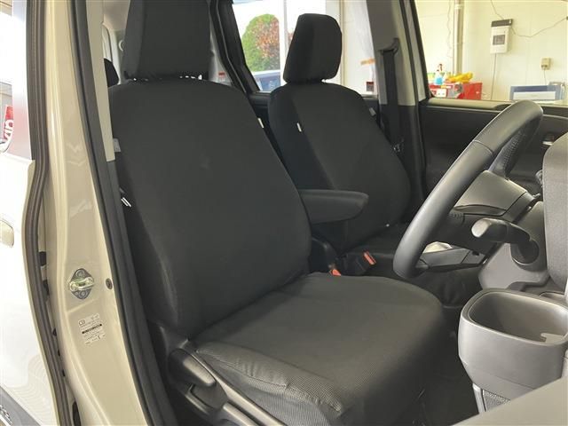 TOYOTA SIENTA HYBRID 2023