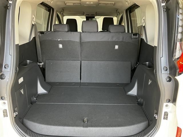 TOYOTA SIENTA HYBRID 2023