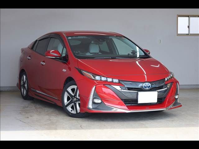 TOYOTA PRIUS PHV 2020