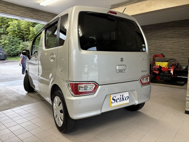 SUZUKI WAGON R 2020