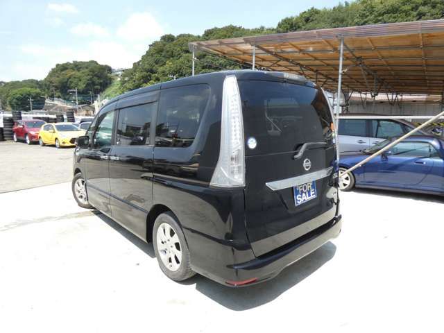 NISSAN SERENA  S-HYBRID 2013