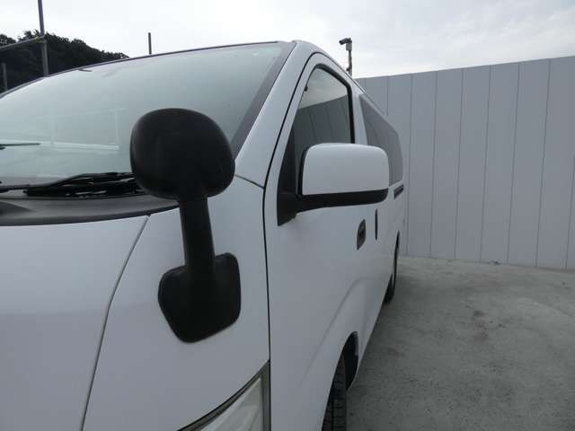 NISSAN NV350 CARAVAN 2012