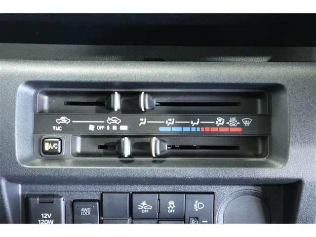 DAIHATSU HIJET truck 4WD 2022