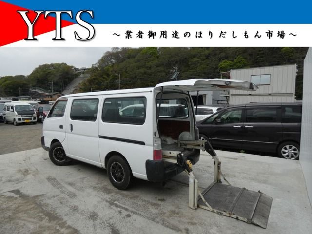 NISSAN CARAVAN van 2WD 2002