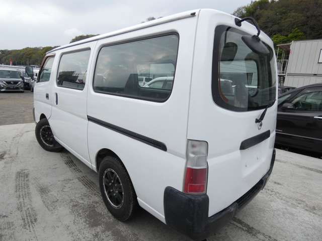 NISSAN CARAVAN van 2WD 2002