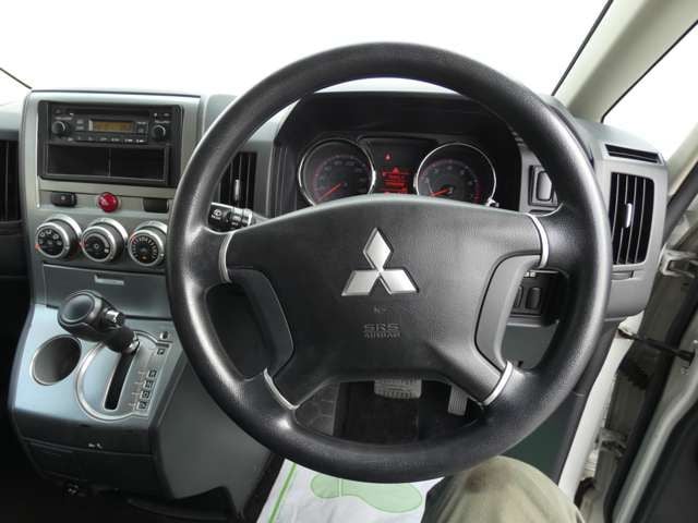 MITSUBISHI DELICA D:5 2WD 2008