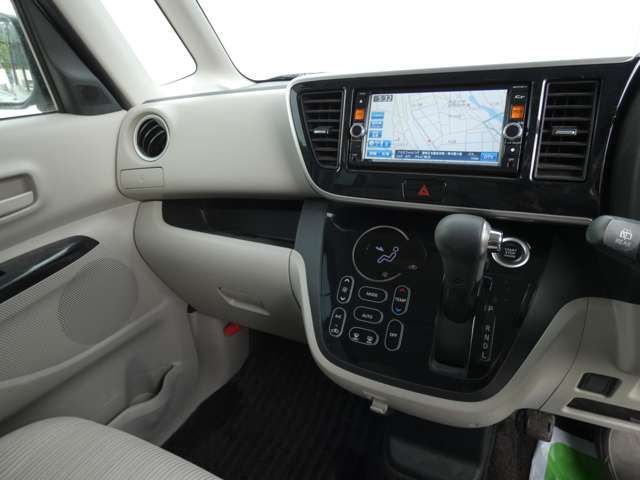 NISSAN DAYZ ROOX 2014