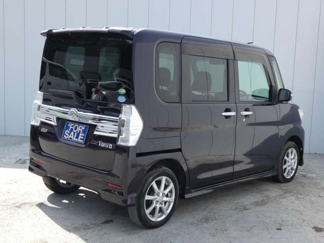 DAIHATSU TANTO 2014