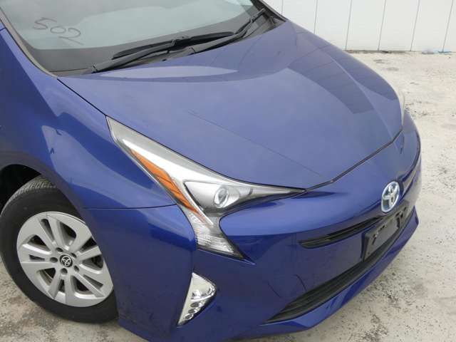 TOYOTA PRIUS 2016