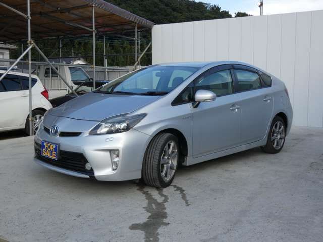 TOYOTA PRIUS 2010
