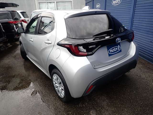 TOYOTA YARIS HYBRID 2020