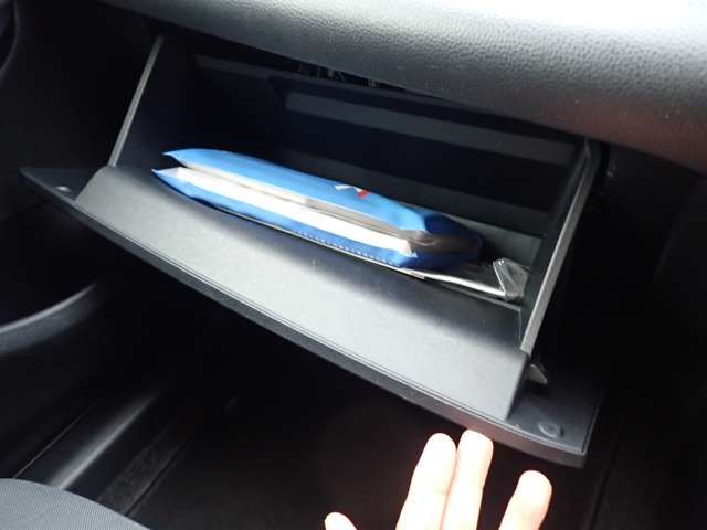 TOYOTA YARIS HYBRID 2020