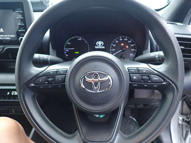 TOYOTA YARIS HYBRID 2020