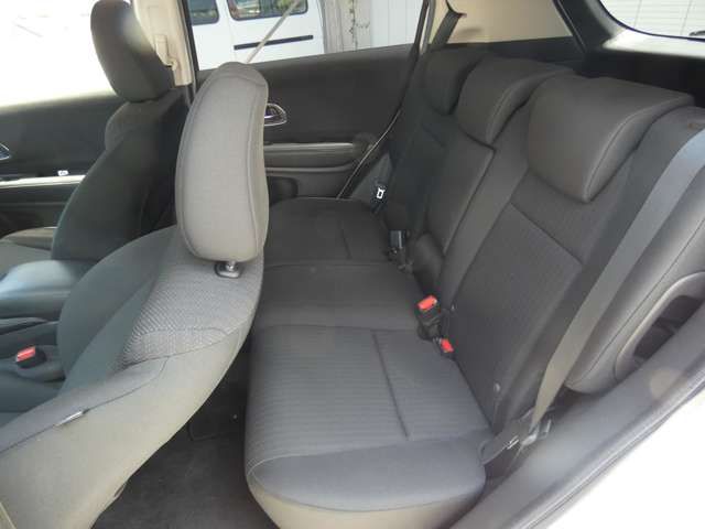 HONDA VEZEL HYBRID 2014