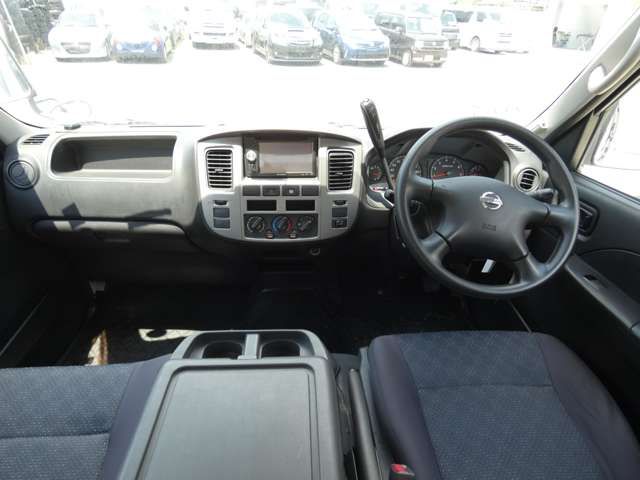 NISSAN CARAVAN van 2WD 2009