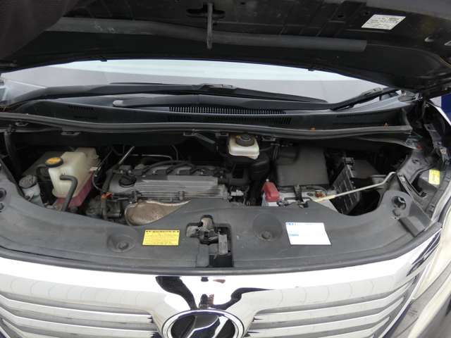 TOYOTA VELLFIRE 2009